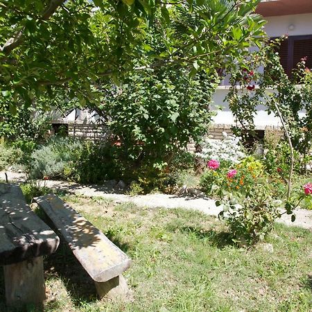 Apartments Slavica 拉布 外观 照片