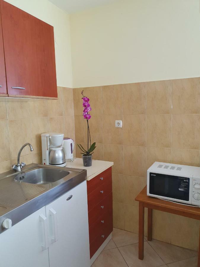 Apartments Slavica 拉布 外观 照片