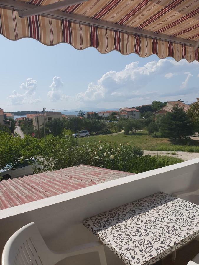 Apartments Slavica 拉布 外观 照片
